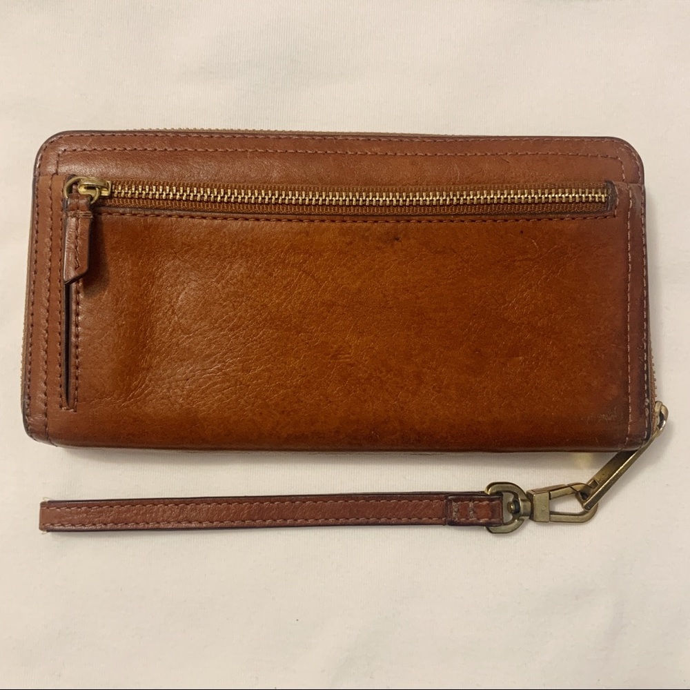 Fossil Tan RFID Logan Zip Around Clutch